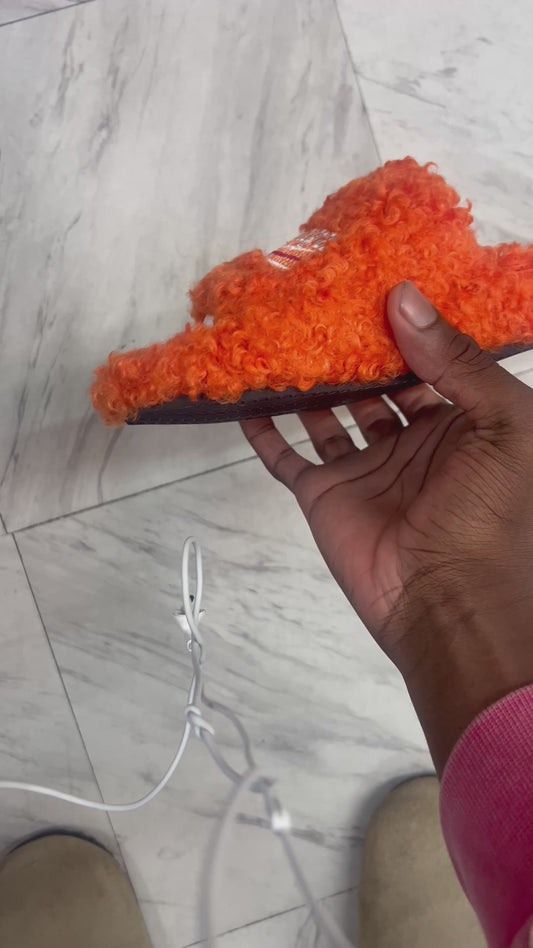 Orange balencgia slides